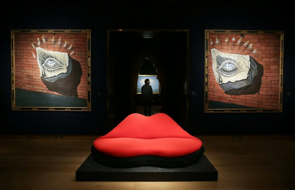 dali-mae-west-lips-christies-getty-1024x661